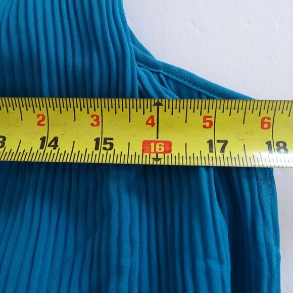 Chloe Rene Sleeveless Pleated V-Neck Blue Shift Dress Women Size M Lined Flowing - Picture 8 of 9